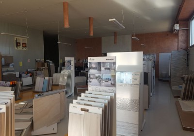 Realizziamo progetti chiavi in mano e ai nostri clienti riserviamo il meglio. Design ed Eleganza al tuo servizio.